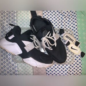 Nike Hurrache Sneakers